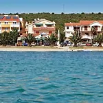 Joso Otel Sukošan