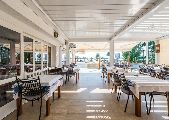 Ξενοδοχείο Joso 3*